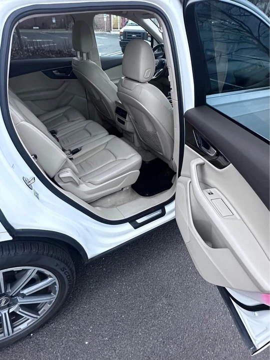 2017 Audi 4M Q7 - Image 11 of 20