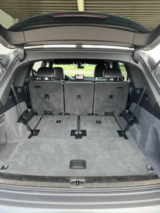 2017 Audi 4M Q7 - Image 8 of 18