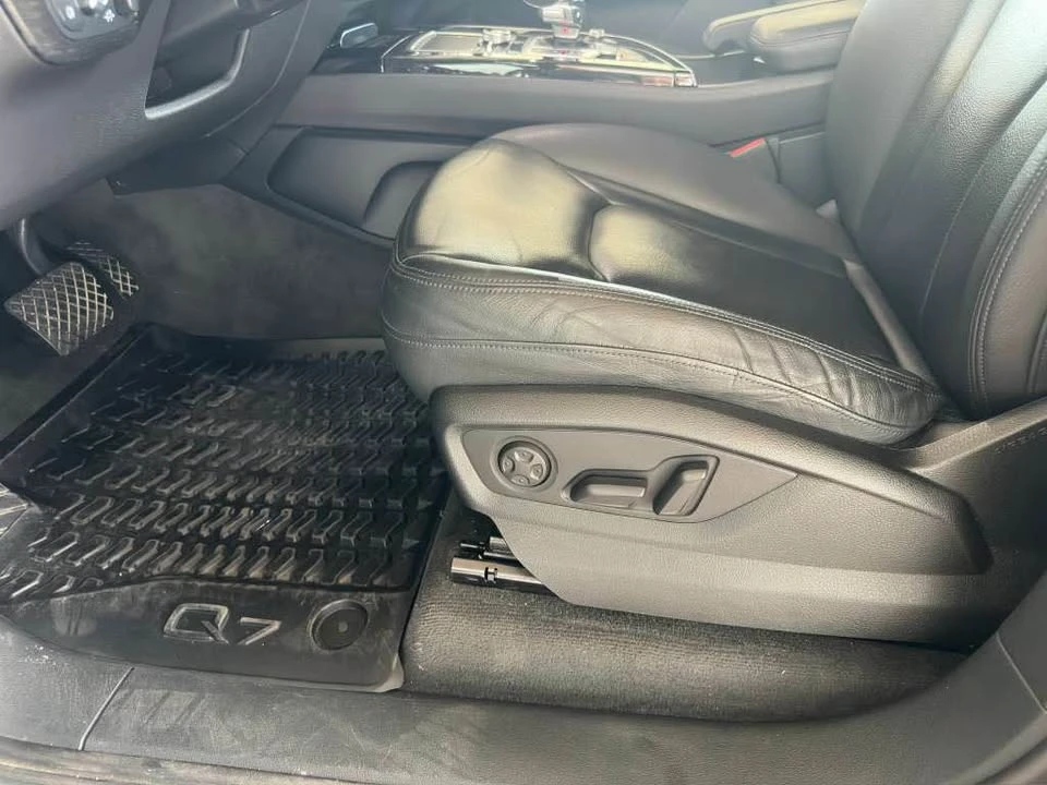 2017 Audi 4M Q7 - Image 17 of 18