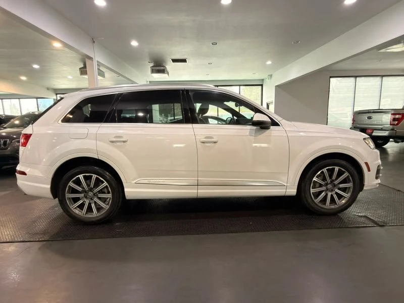 2017 Audi 4M Q7 - Image 9 of 19