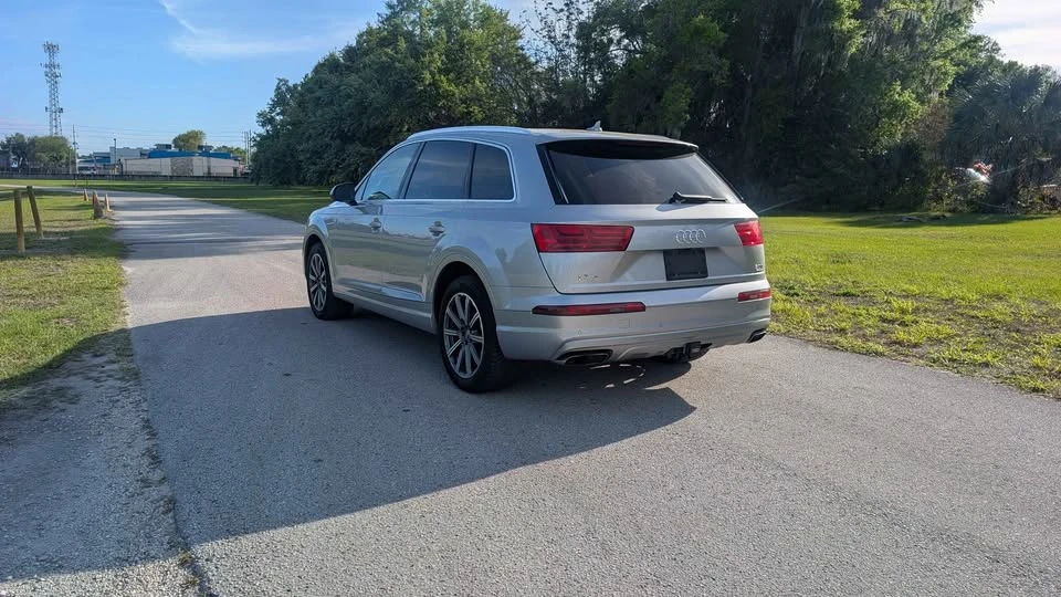 2017 Audi 4M Q7 - Image 4 of 20