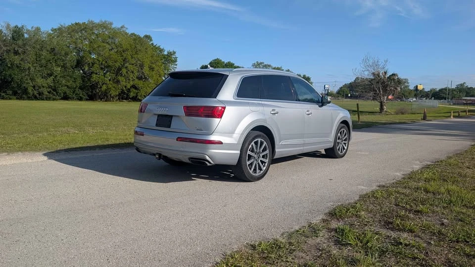2017 Audi 4M Q7 - Image 5 of 20