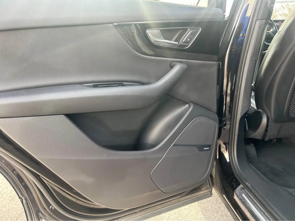 2017 Audi 4M Q7 - Image 11 of 17