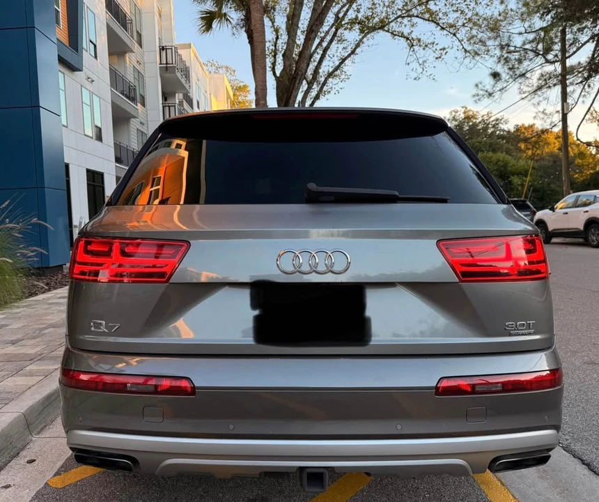 2017 Audi 4M Q7 - Image 7 of 20