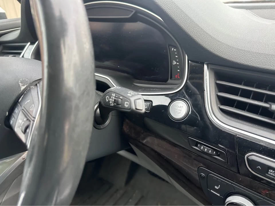 2017 Audi 4M Q7 - Image 10 of 19