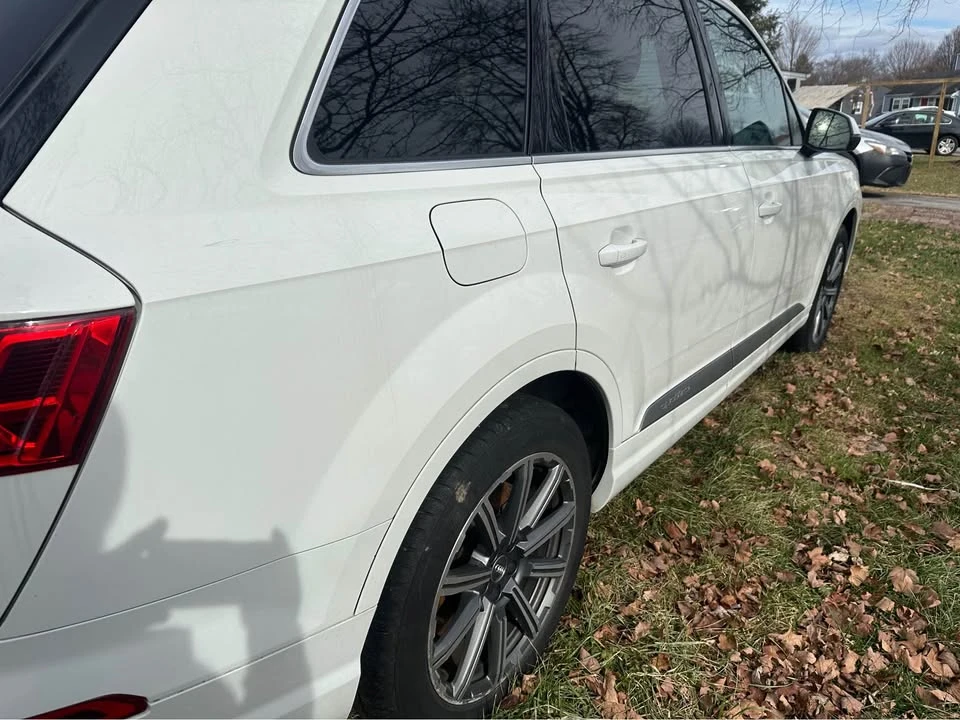 2017 Audi 4M Q7 - Image 2 of 19