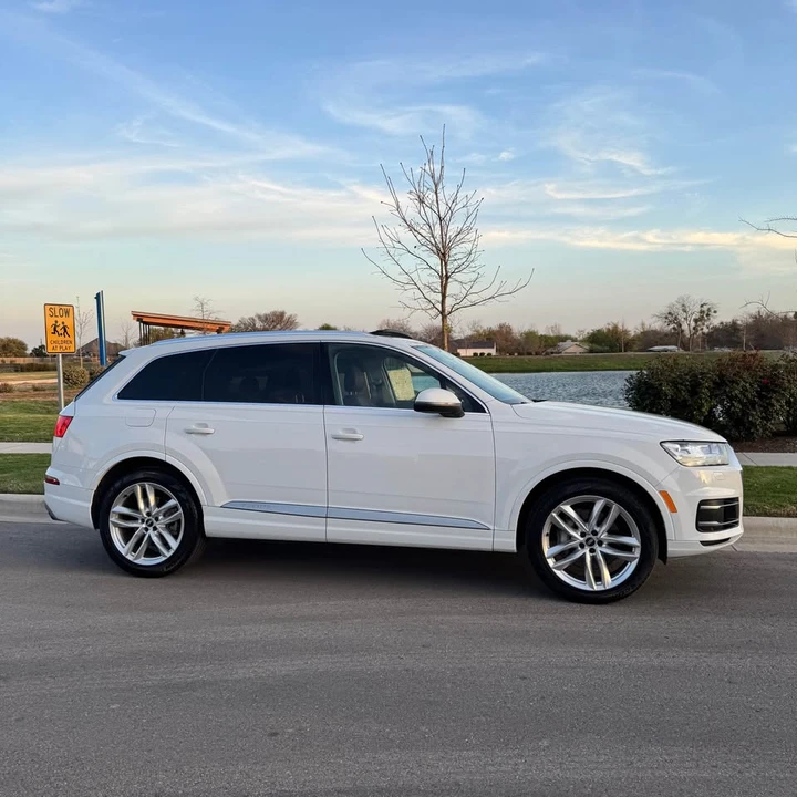 2017 Audi 4M Q7 - Image 3 of 11