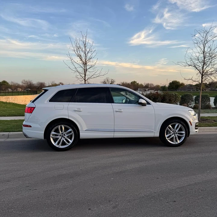 2017 Audi 4M Q7 - Image 6 of 11