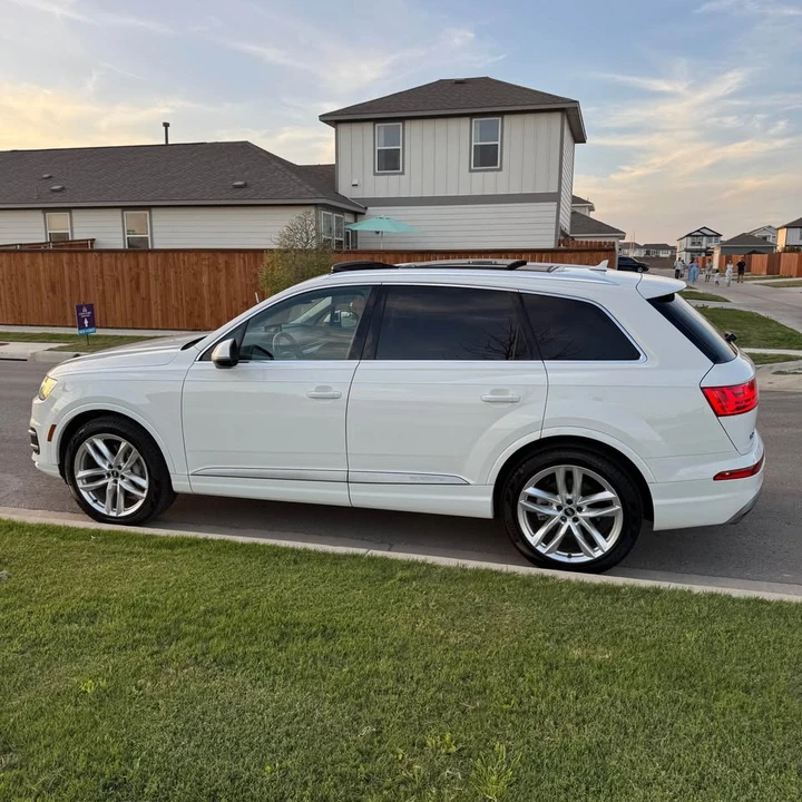 2017 Audi 4M Q7 - Image 8 of 11