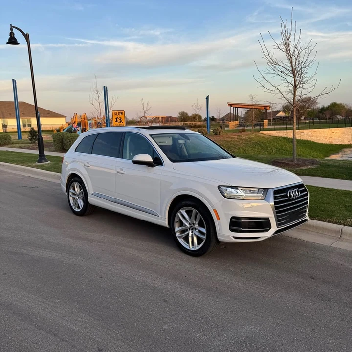 2017 Audi 4M Q7 - Image 4 of 11