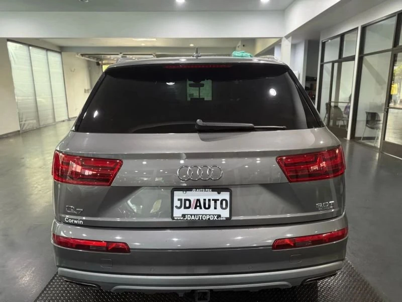 2017 Audi 4M Q7 - Image 5 of 19