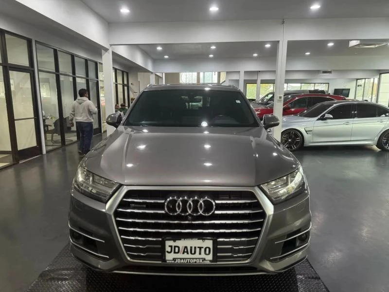 2017 Audi 4M Q7 - Image 2 of 19