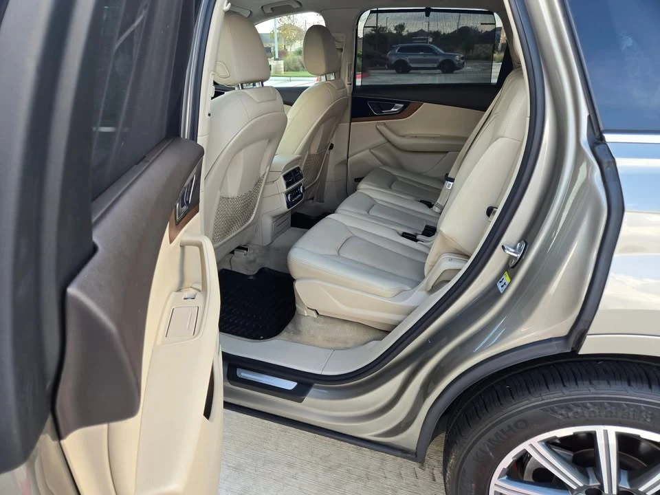 2017 Audi 4M Q7 - Image 10 of 19