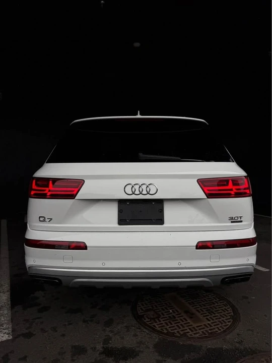 2017 Audi 4M Q7 - Image 4 of 20