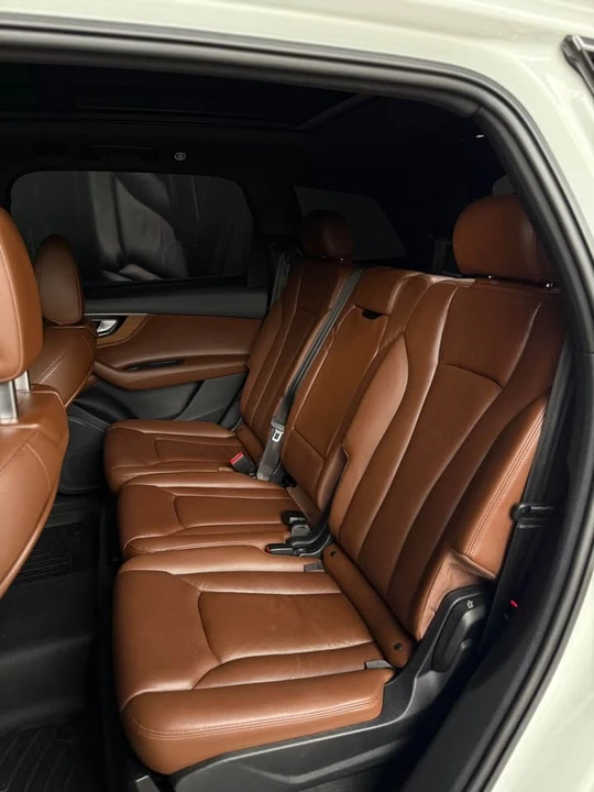 2017 Audi 4M Q7 - Image 14 of 20