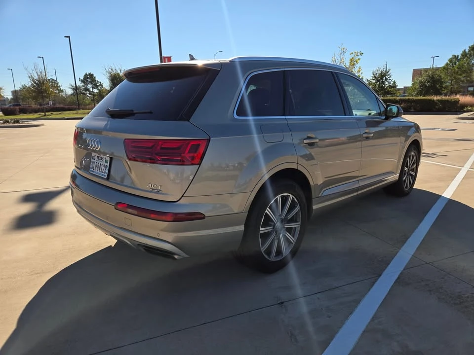 2017 Audi 4M Q7 - Image 5 of 19