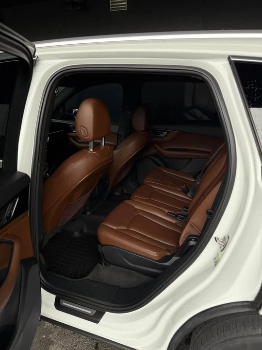 2017 Audi 4M Q7 - Image 13 of 20