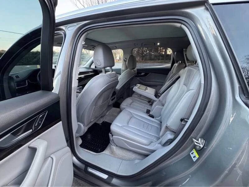2017 Audi 4M Q7 - Image 12 of 20