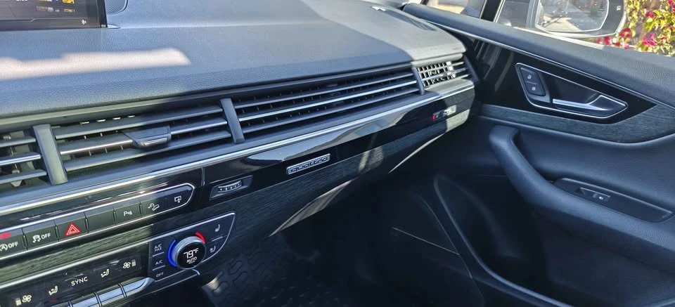 2017 Audi 4M Q7 - Image 12 of 14