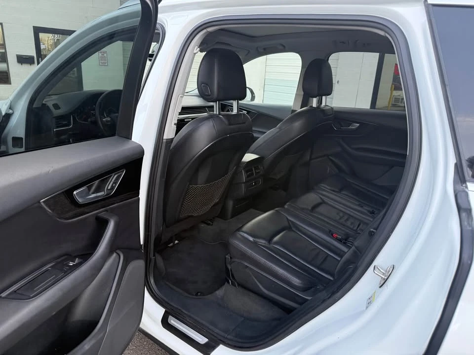 2017 Audi 4M Q7 - Image 10 of 17