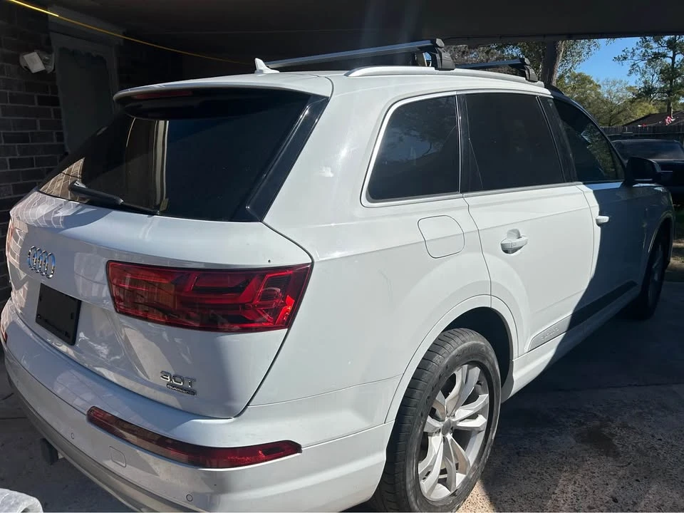 2017 Audi 4M Q7 - Image 3 of 18