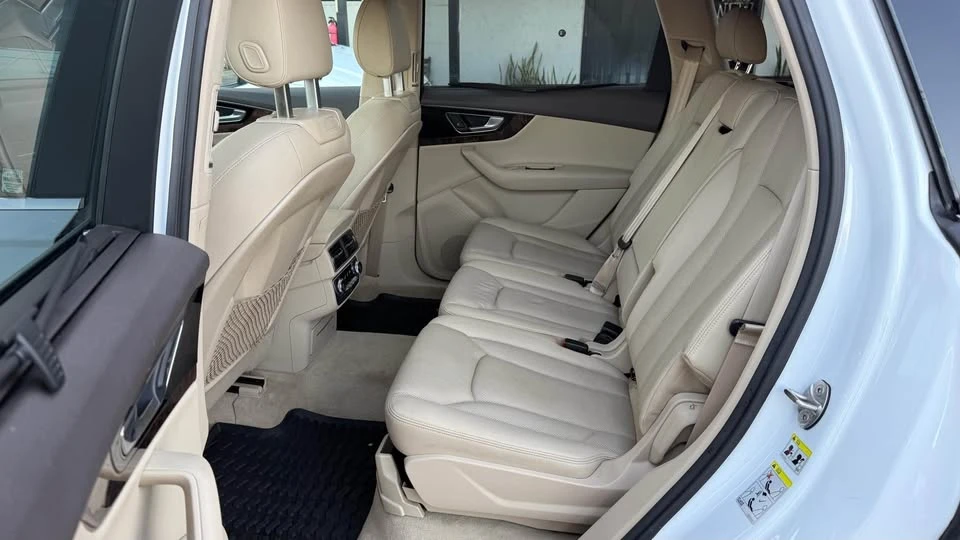2017 Audi 4M Q7 - Image 11 of 16