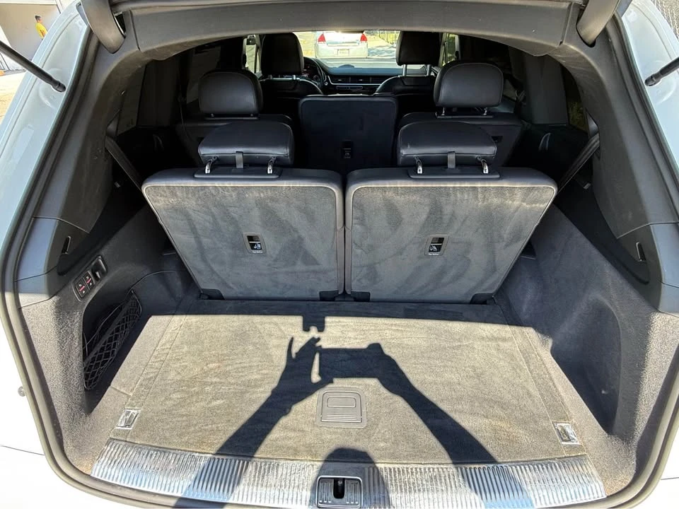 2017 Audi 4M Q7 - Image 9 of 10