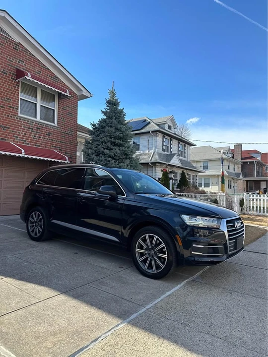 2017 Audi 4M Q7 - Image 2 of 10