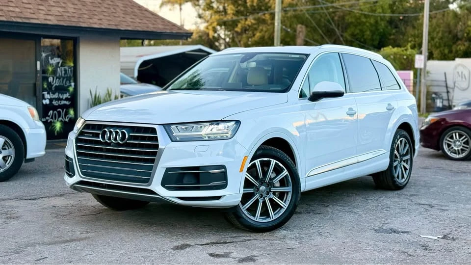2017 Audi 4M Q7 - Image 4 of 16