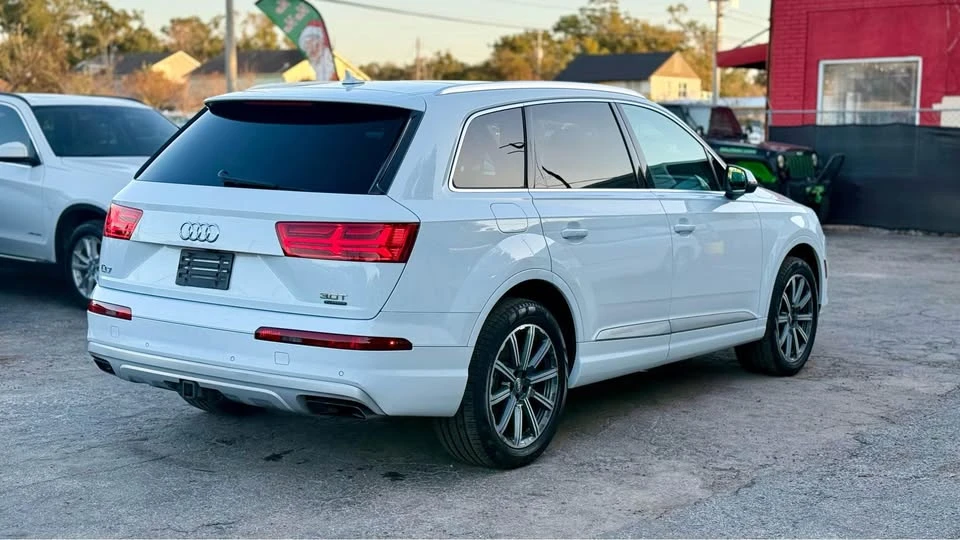 2017 Audi 4M Q7 - Image 3 of 16