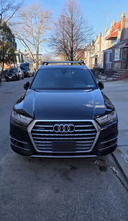 2017 Audi 4M Q7 - Image 2 of 16