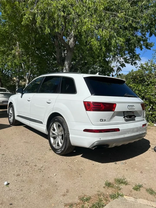 2017 Audi 4M Q7 - Image 2 of 11