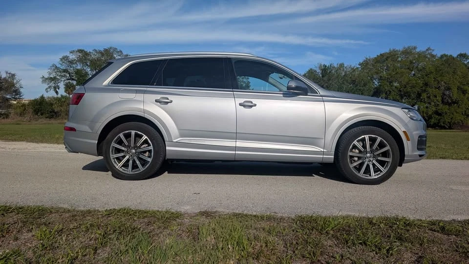 2017 Audi 4M Q7 - Image 7 of 19