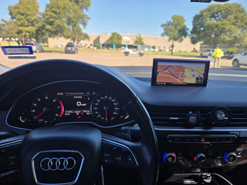 2017 Audi 4M Q7 - Image 8 of 8
