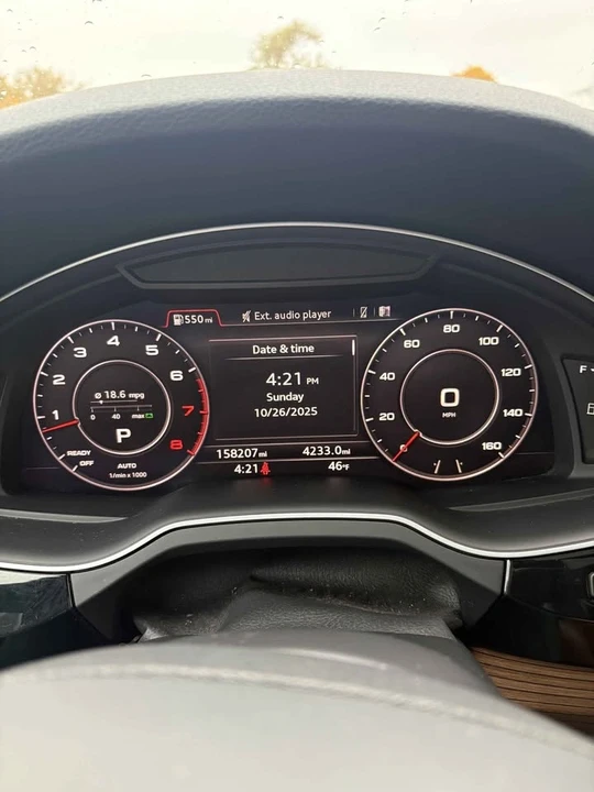 2017 Audi 4M Q7 - Image 6 of 10