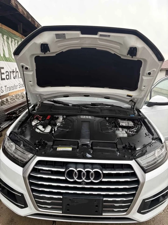 2017 Audi 4M Q7 - Image 2 of 10