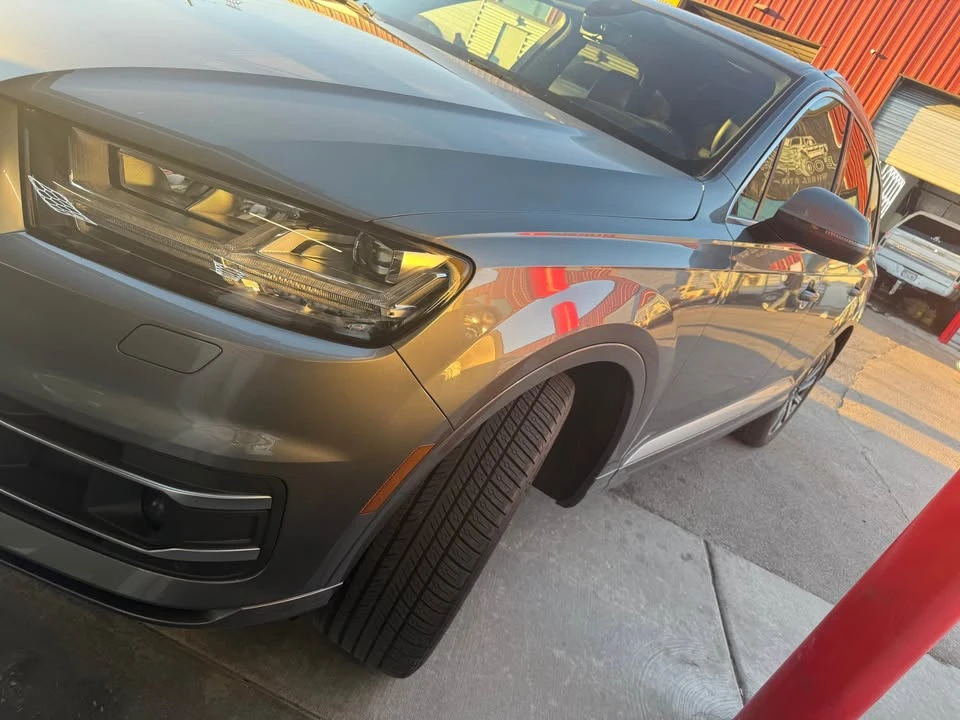 2017 Audi 4M Q7 - Image 2 of 17
