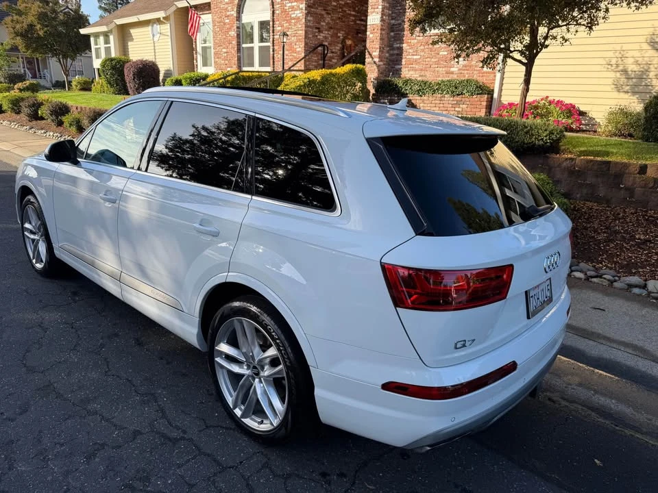 2017 Audi 4M Q7 - Image 4 of 20