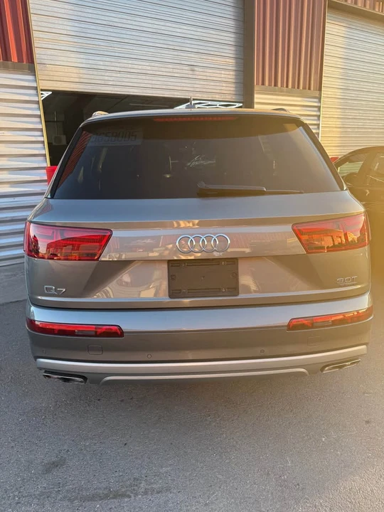 2017 Audi 4M Q7 - Image 8 of 17