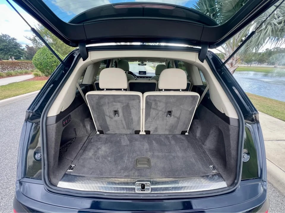 2017 Audi 4M Q7 - Image 8 of 19