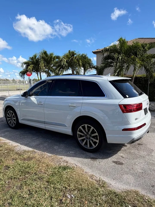 2017 Audi 4M Q7 - Image 6 of 19