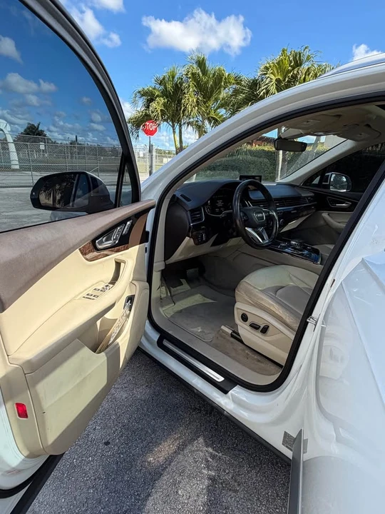 2017 Audi 4M Q7 - Image 13 of 19