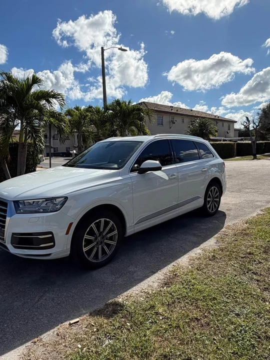 2017 Audi 4M Q7 - Image 7 of 19