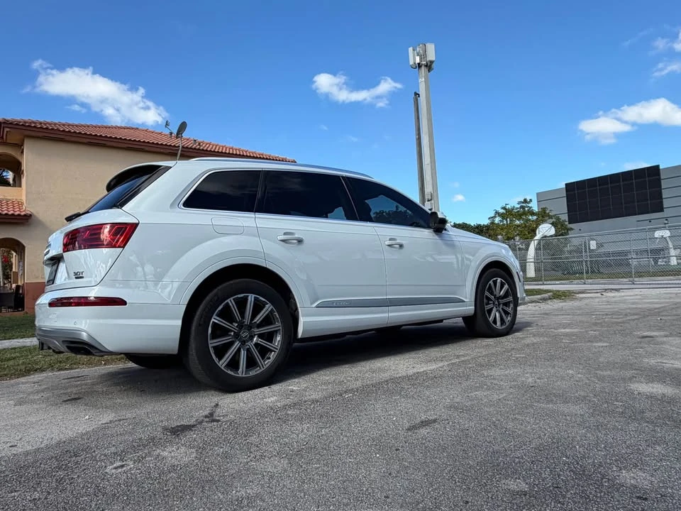 2017 Audi 4M Q7 - Image 3 of 19