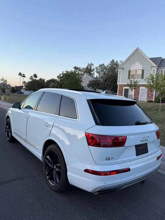 2017 Audi 4M Q7 - Image 2 of 20
