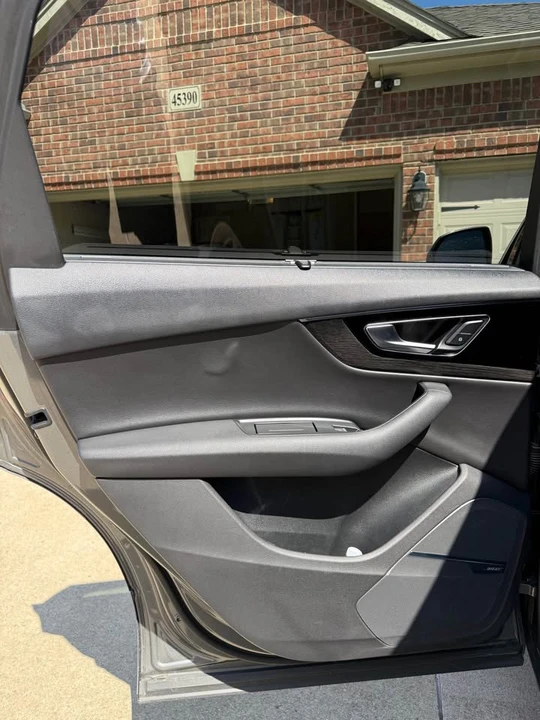 2017 Audi 4M Q7 - Image 11 of 18