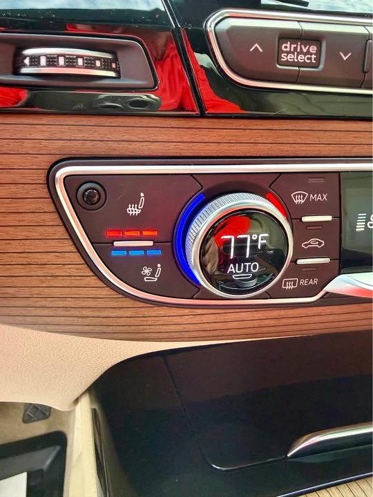 2017 Audi 4M Q7 - Image 11 of 16