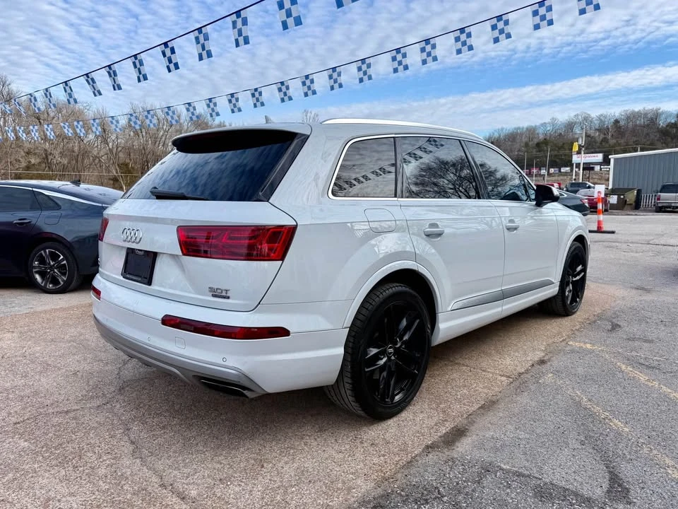 2017 Audi 4M Q7 - Image 4 of 16