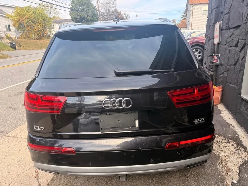 2017 Audi 4M Q7 - Image 5 of 19