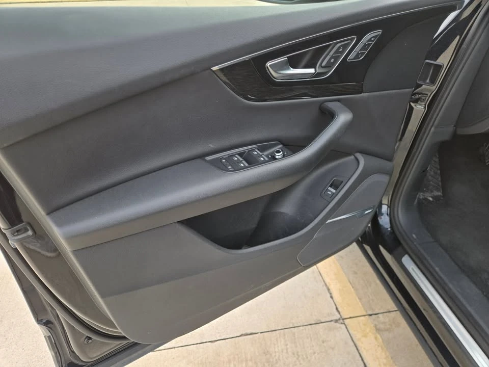 2017 Audi 4M Q7 - Image 12 of 17